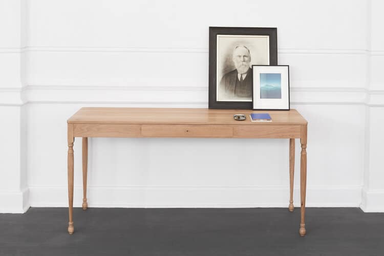 Harris Desk with Turned Legs